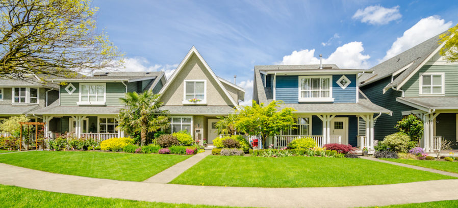housing market is favoring buyers